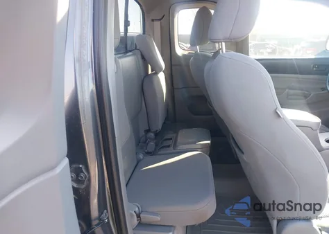 2009 Toyota Tacoma Base V6 z USA, uszkodzony, nr VIN 5TEUU42N19Z652953